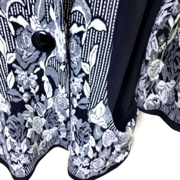 Joseph Ribkoff Black/Off-White Floral Jacquard Jacket Size 10 - Picture 3 of 10